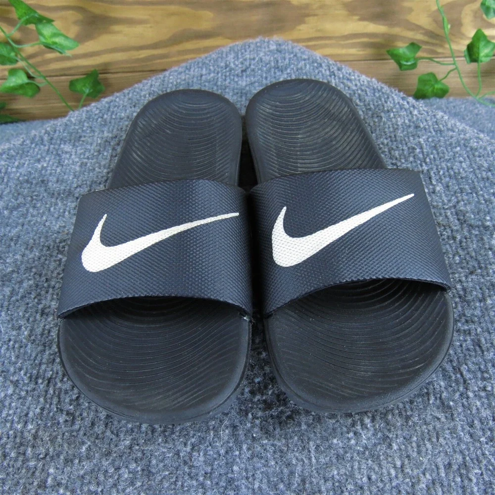Nike Slide‎  Boys Y 4 M Sandal Black Synthetic Skuo